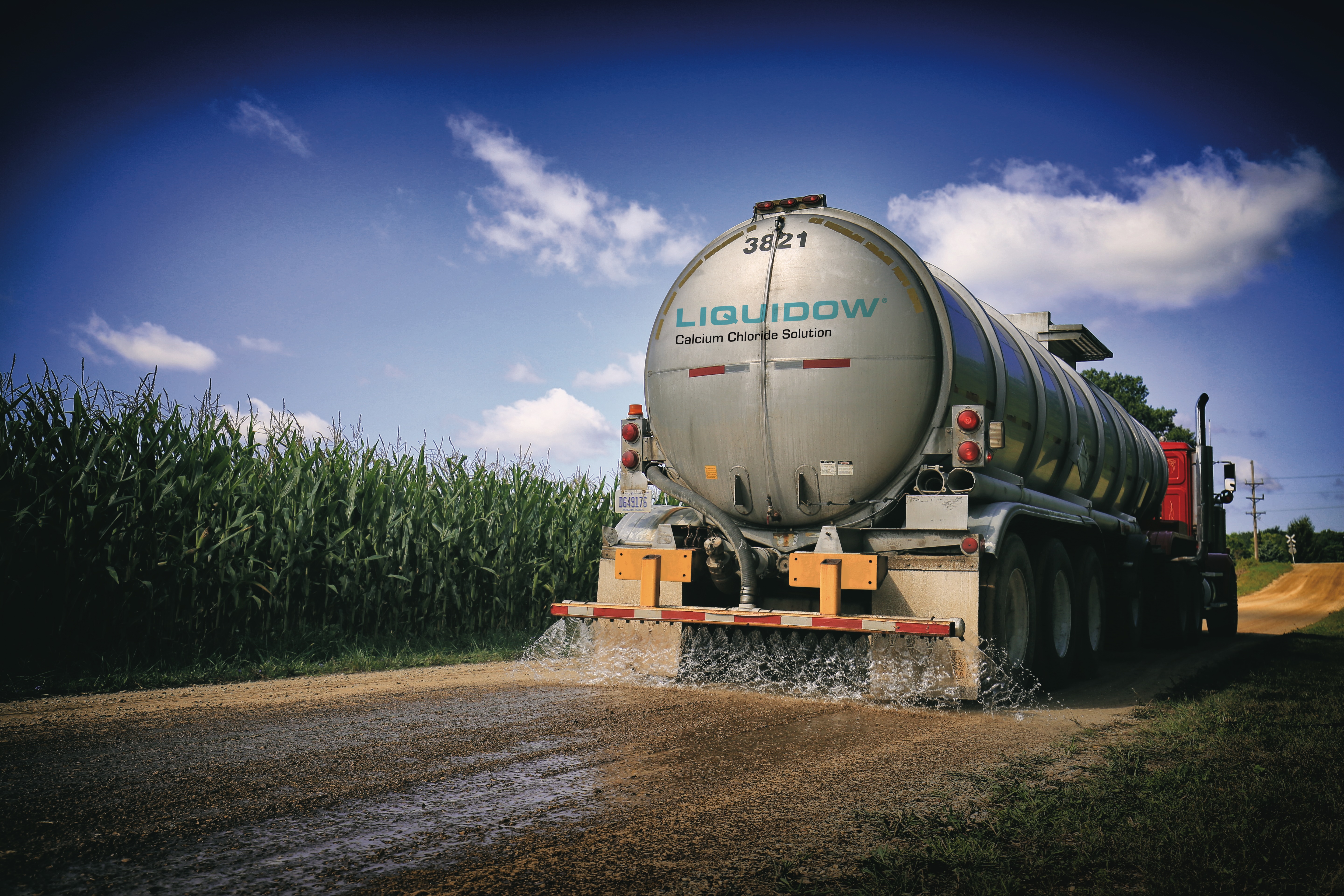 LIQUIDOW® Technical Grade Calcium Chloride Solution - OxyChem
